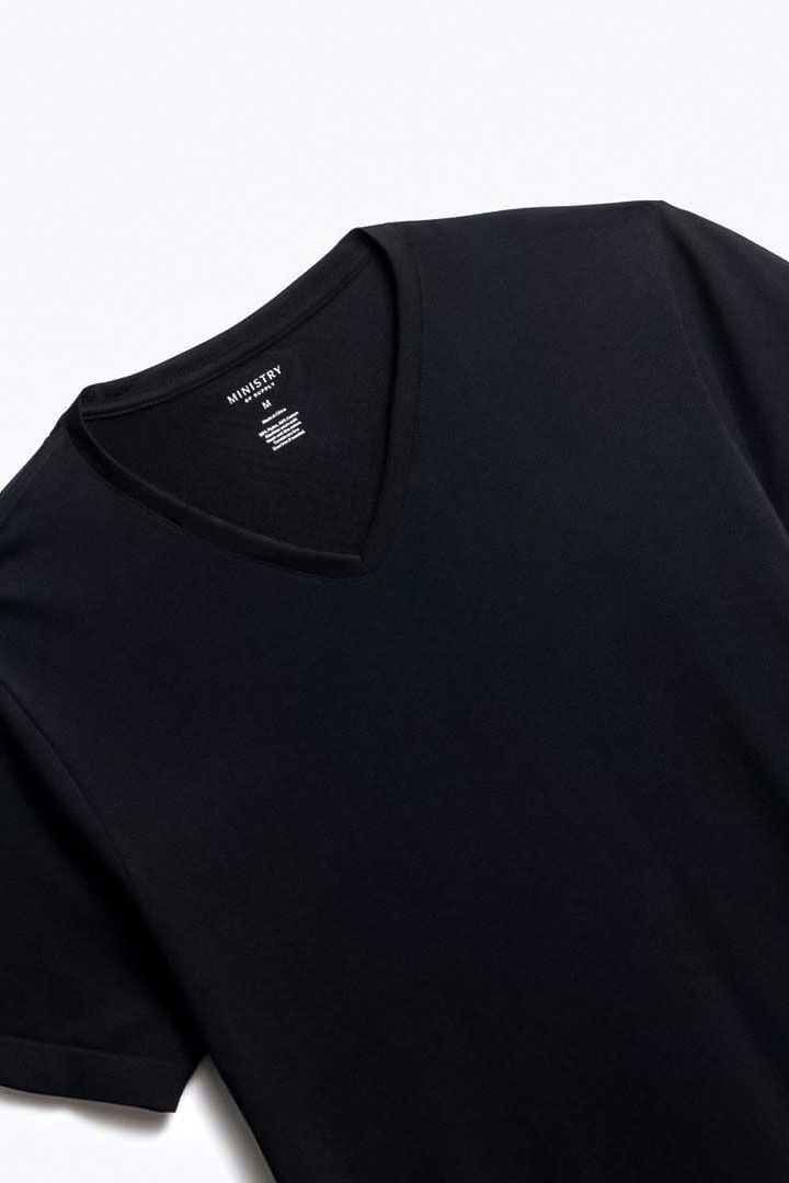 Picture of Atlas V Neck-Black