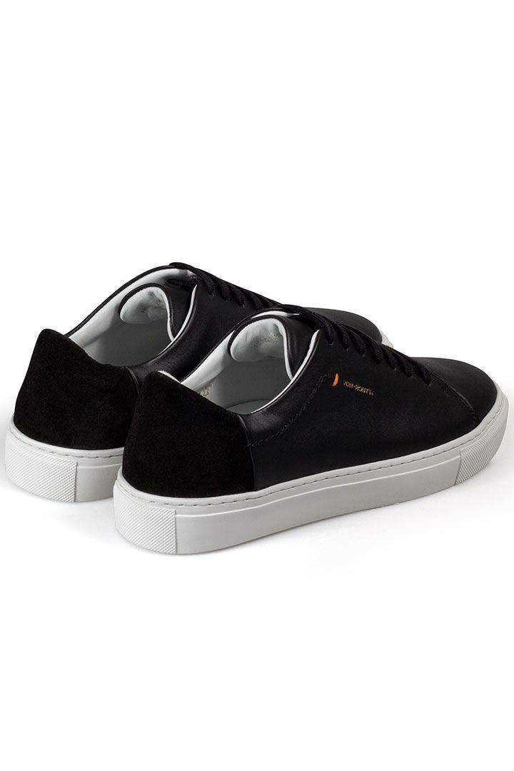 Picture of Lyon Sneaker-Black