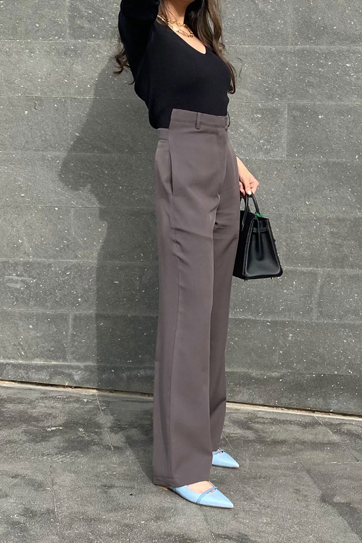 Picture of High-Waisted Trouser-Grey