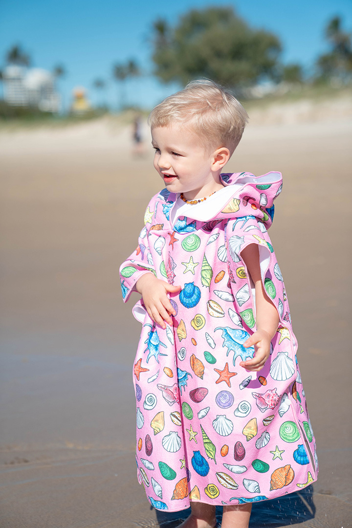 Picture of Kids Beach Towel Pink Shells-Large