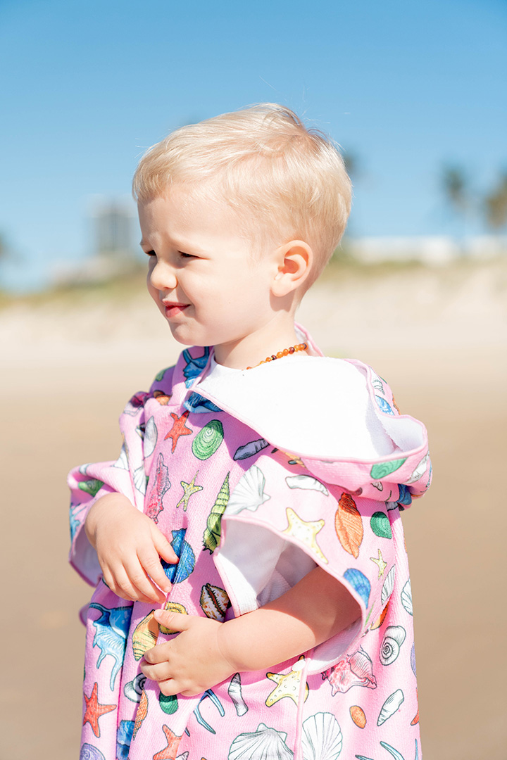 Picture of Kids Beach Towel Pink Shells-Large